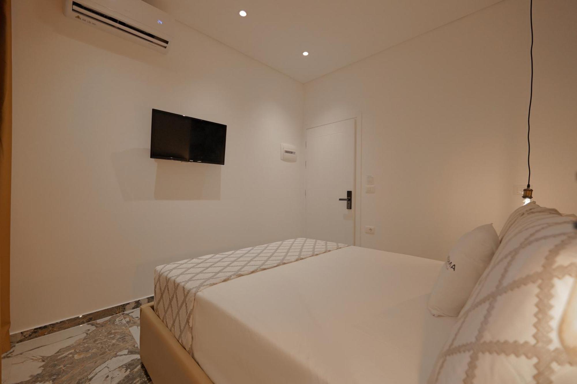 Siro Kerma Private Beach Villa Sarande Exterior photo